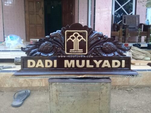 Papan Nama Meja Pengayoman Jati
