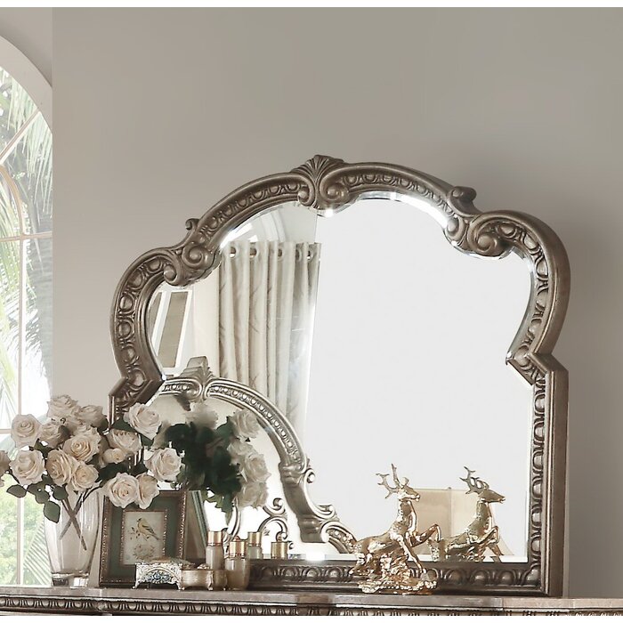 Satu Set Tempat Tidur Neagle Minimalis