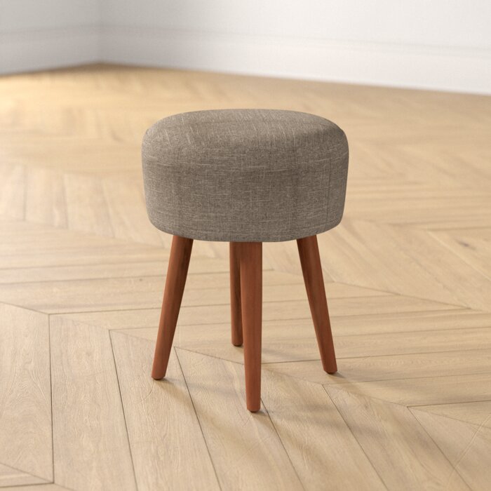 Kursi Meja Rias Bulat Reuben