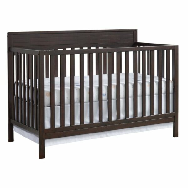 Tempat Tidur Bayi Perempuan Lattimer