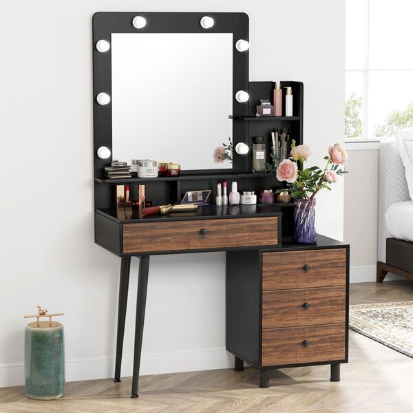 Meja Make Up Simple Desdemona