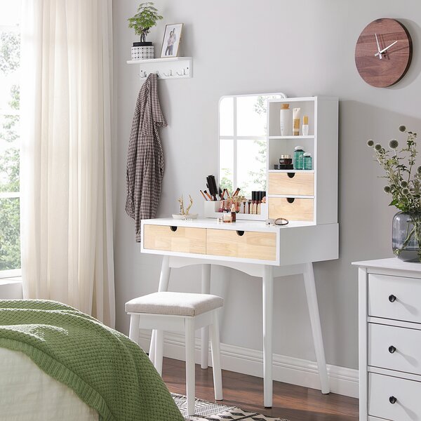 Meja Rias Kamar Sterns