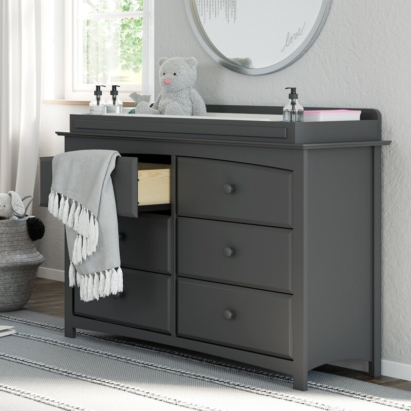 Lemari Pakaian Baby Kenton