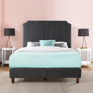 Tempat Tidur Dari Jati Charlotte