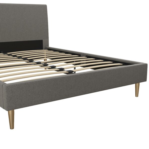 Tempat Tidur Unik Minimalis Daphne