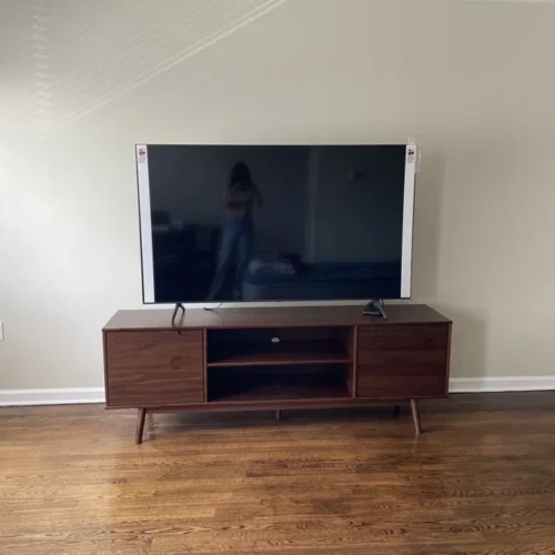 Meja TV Minimalis Modern Murah Saliha Meja TV Minimalis Modern Murah Saliha