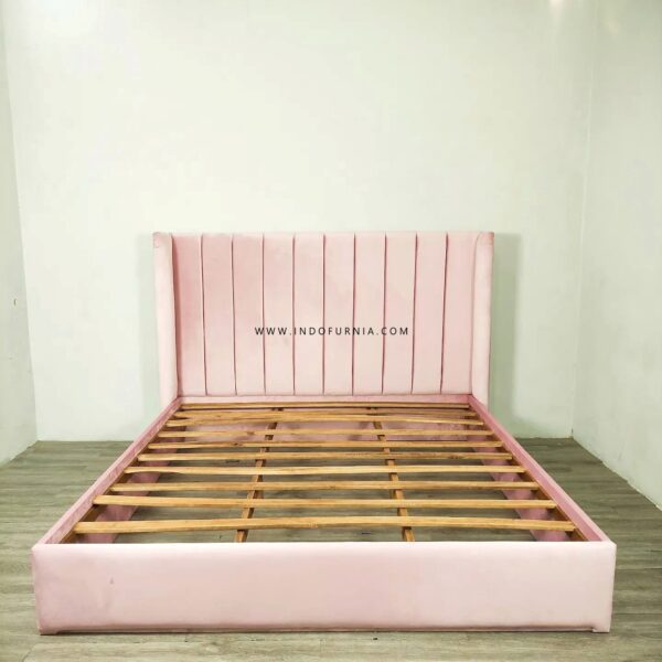 Tempat Tidur Minimalis Salur Modern