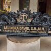 Papan Nama Meja Advokat Konsultan Hukum