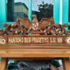 Papan Nama Meja Garuda Ukir Klasik