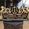 Papan Nama Meja Pengacara